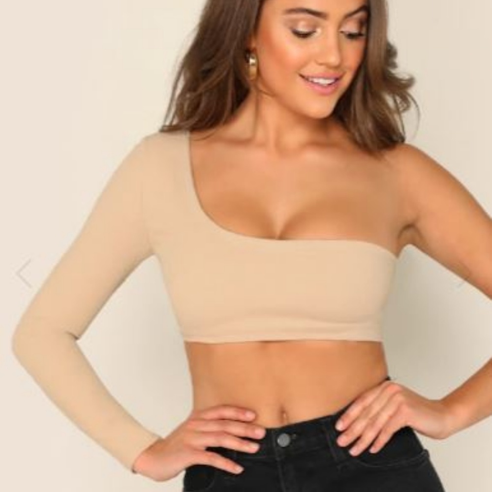 One Shoulder Rib Knit Crop Top - Picture 2 of 4